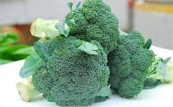 究竟是什么原因，让四种普通蔬菜竟然能防癌？